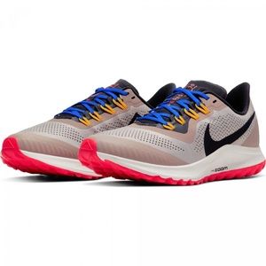 NIKE Air Zoom Pegasus 36 Trail Women’s in Pumice